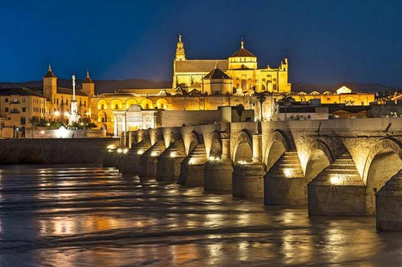 Riad Mezquita De Cordoba Luaran gambar